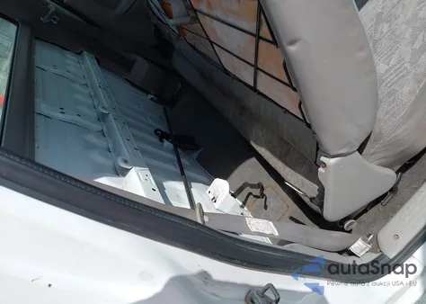 2001 Toyota Tacoma из США, поврежденный, VIN 5TENL42N51Z738603